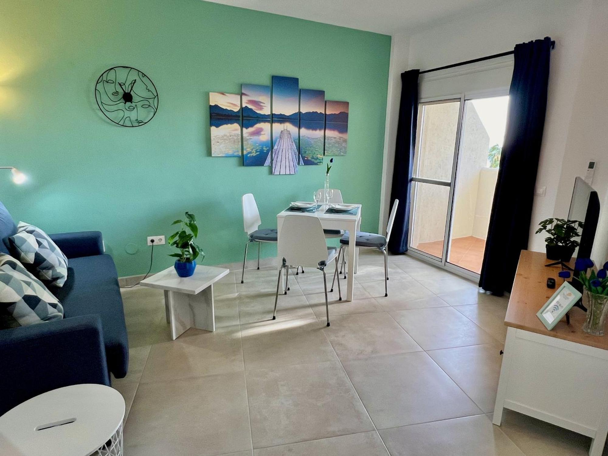 Modern Front Sea View In Benalbeach Appartement *